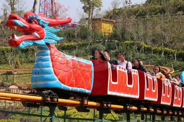 dragon montagnes russes magique pour enfants