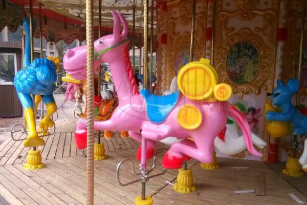 siège d'âne pour carrousel neuf